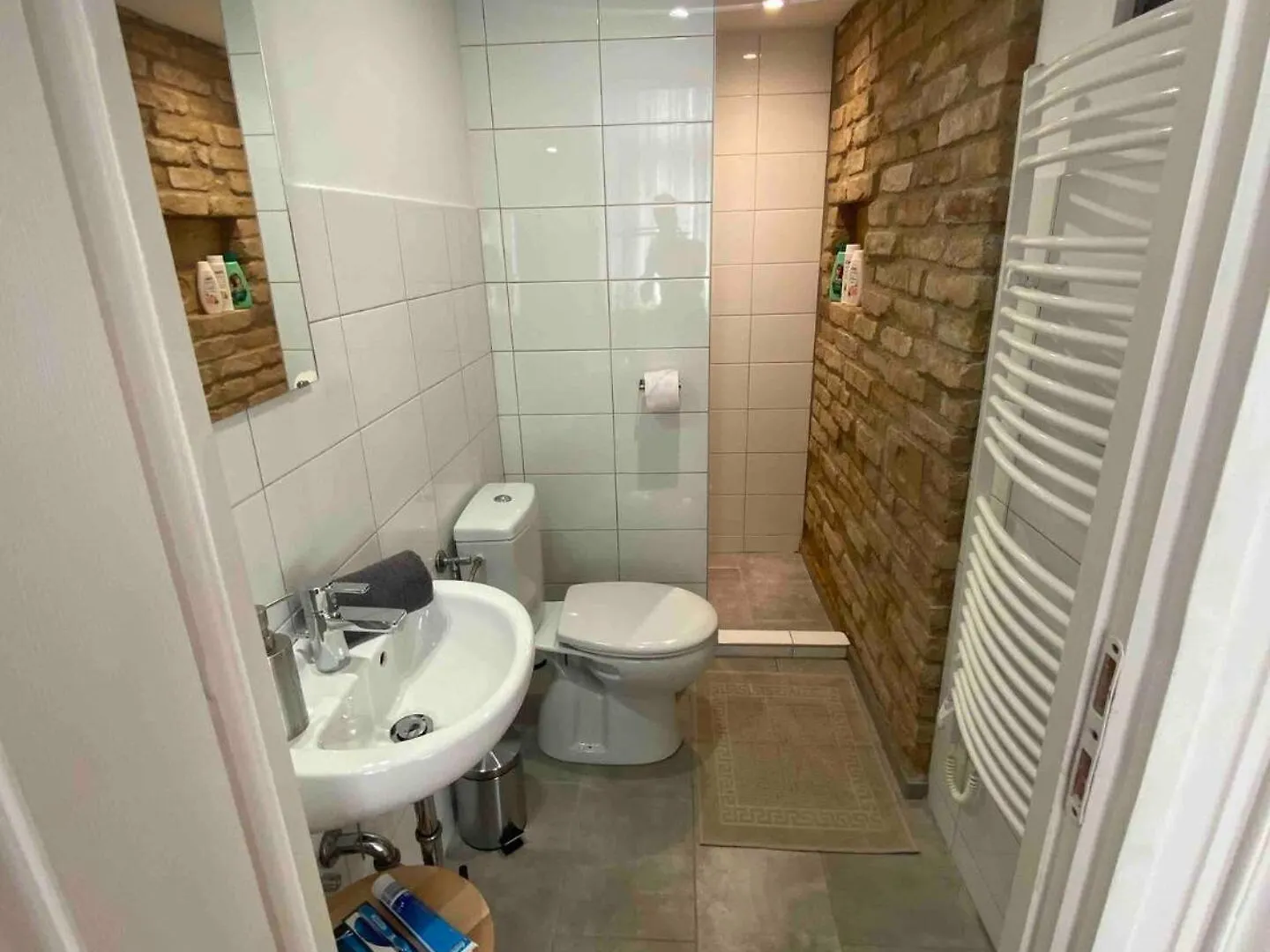 Budapestayz - Izabella Studios 0*, Budapest Magyarország