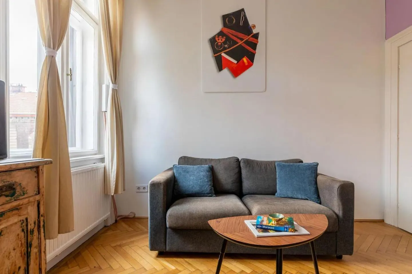 Budapestayz - Izabella Studios Magyarország