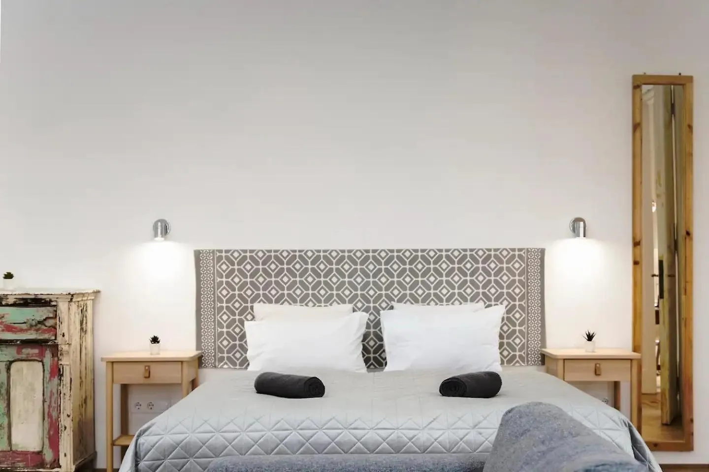 Budapestayz - Izabella Studios Magyarország